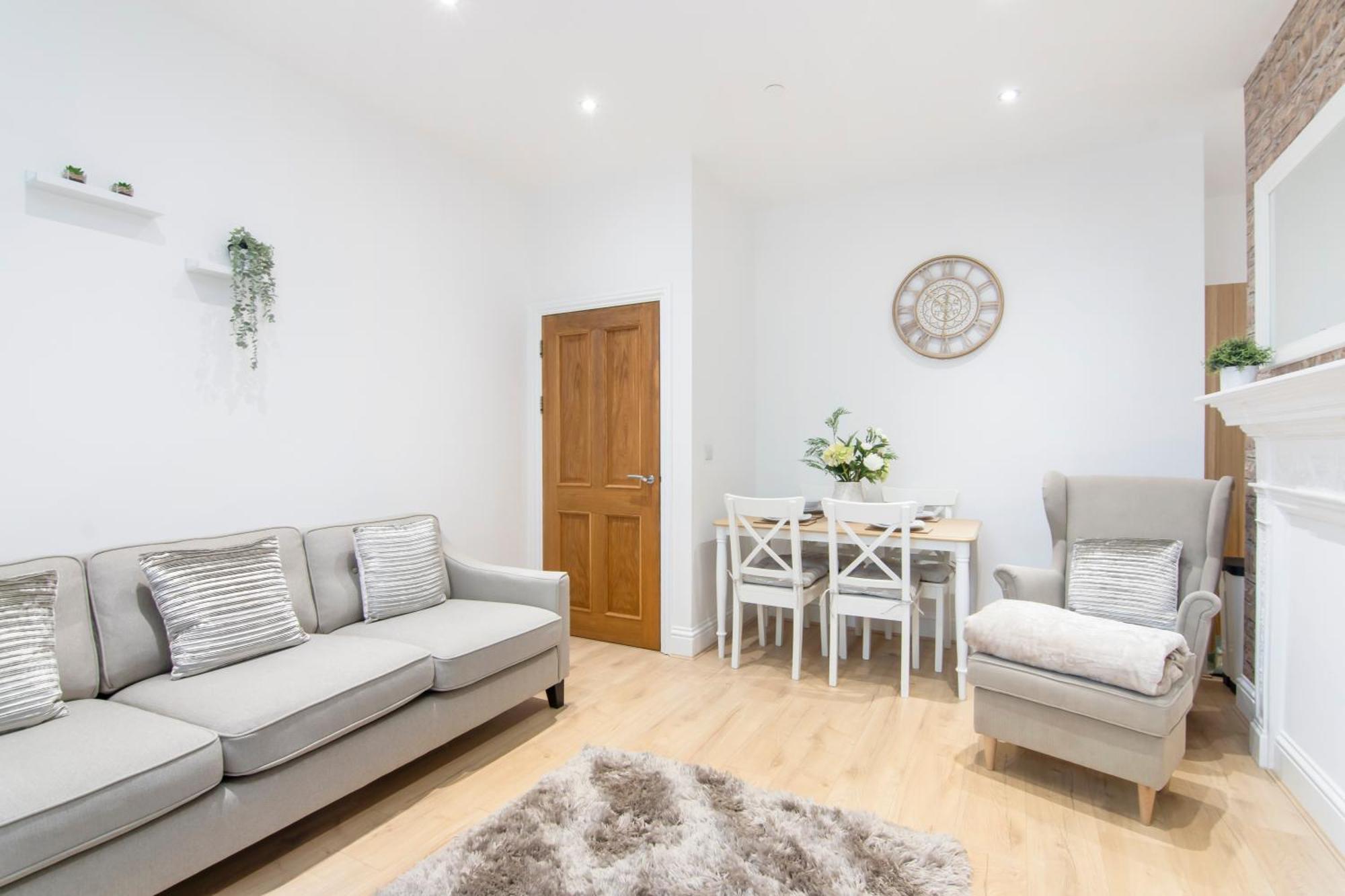 גרייבסנד The Roost Group - Bedford House Apartments חדר תמונה